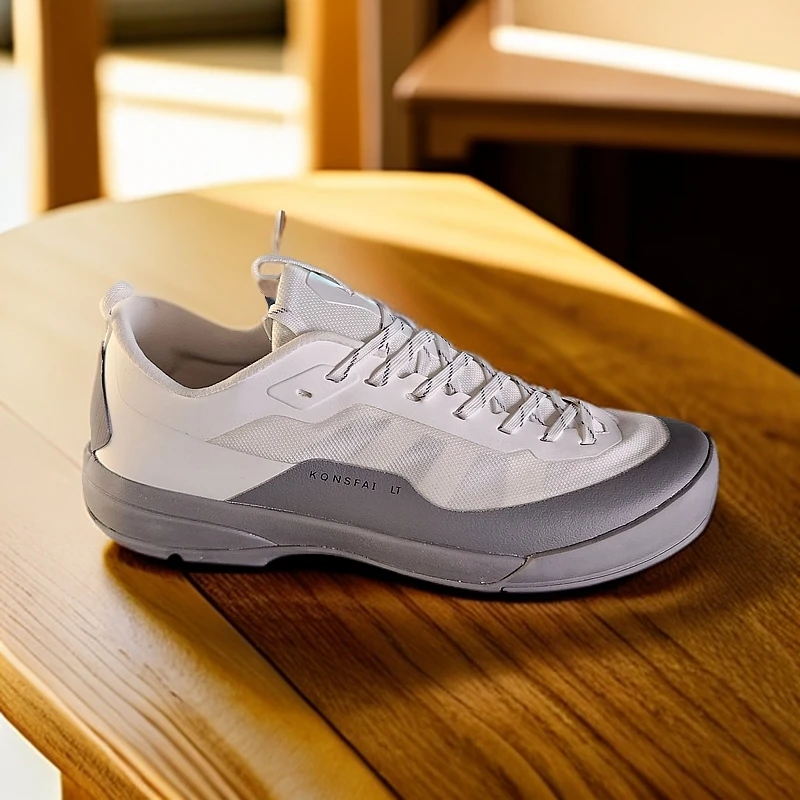 0809 夏季 Konsal Lt 轻量网布低帮跑步鞋男女同款透气