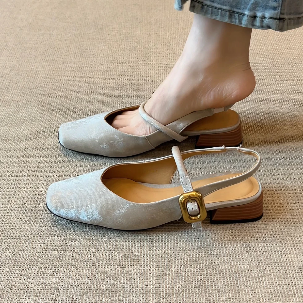 RubyL/3cm新中式国风百搭舒适透气纯色粗跟一字带包头凉鞋女款