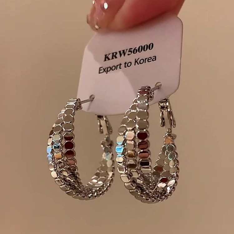 铜合金耳饰 波光粼粼银色扭曲麻花耳环女轻奢小众高级清冷感耳饰