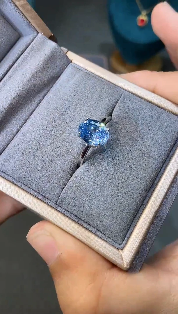 银S925镶嵌戒圈海蓝宝石........