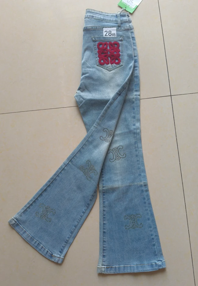 蓝色中国结刺绣高腰微喇裤
