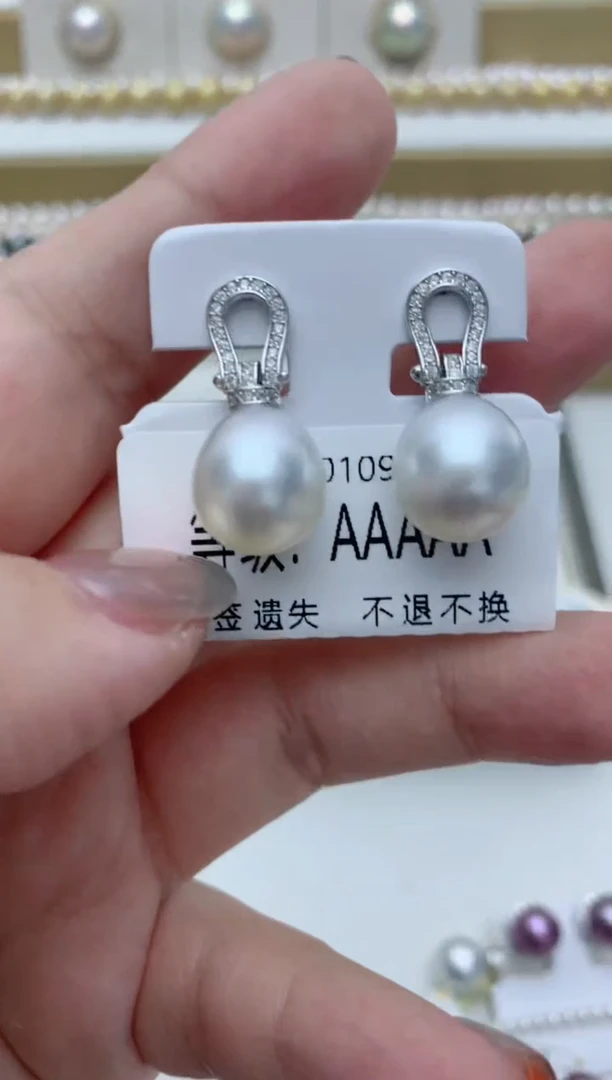 【闪购商品】海水珍珠耳饰银S925镶嵌q71