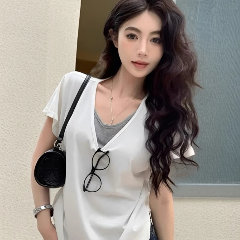 叠穿假两件白色短袖女v领正肩2025夏季宽松慵懒半袖通勤上衣百搭