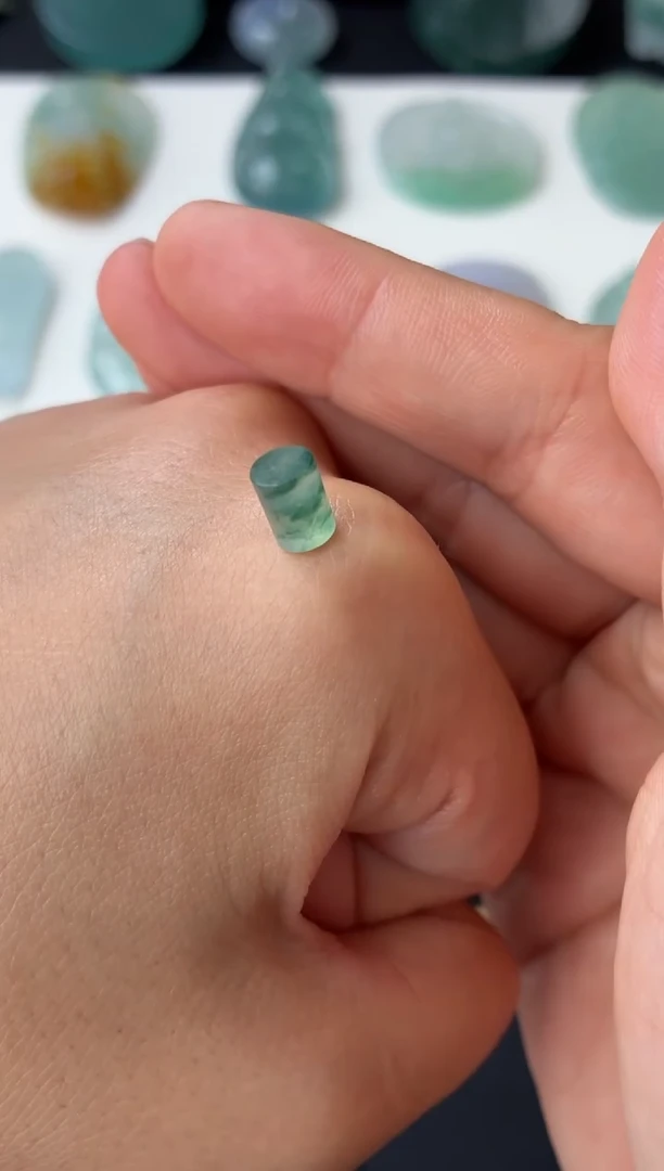 未镶嵌定制翡翠翡翠