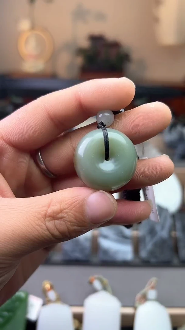 【闪购商品】和田玉把件未镶嵌吊坠