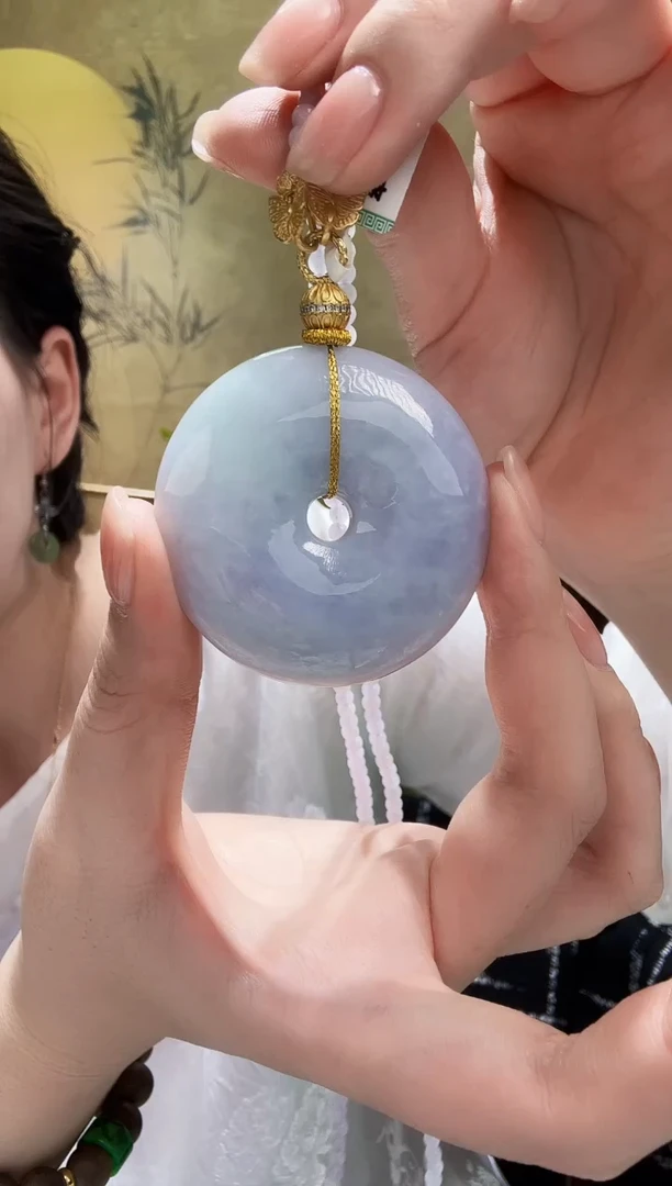 颈饰未镶嵌翡翠吊坠