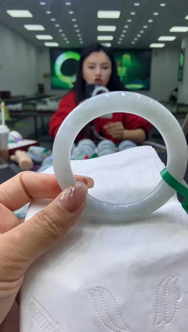 未镶嵌手镯翡翠00005596