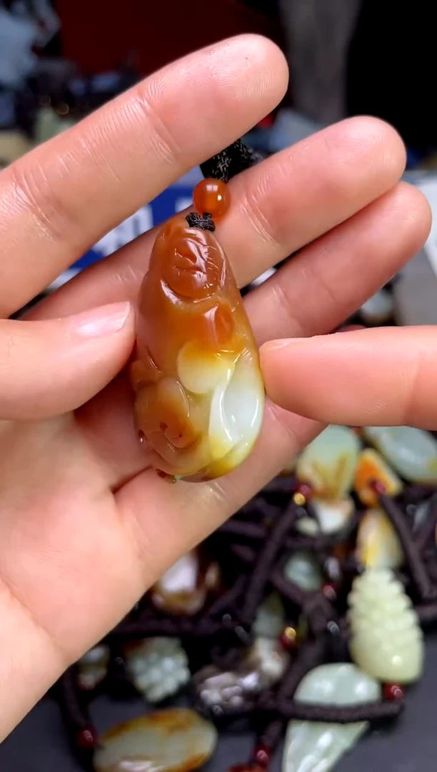 【闪购商品】和田玉颈饰未镶嵌123