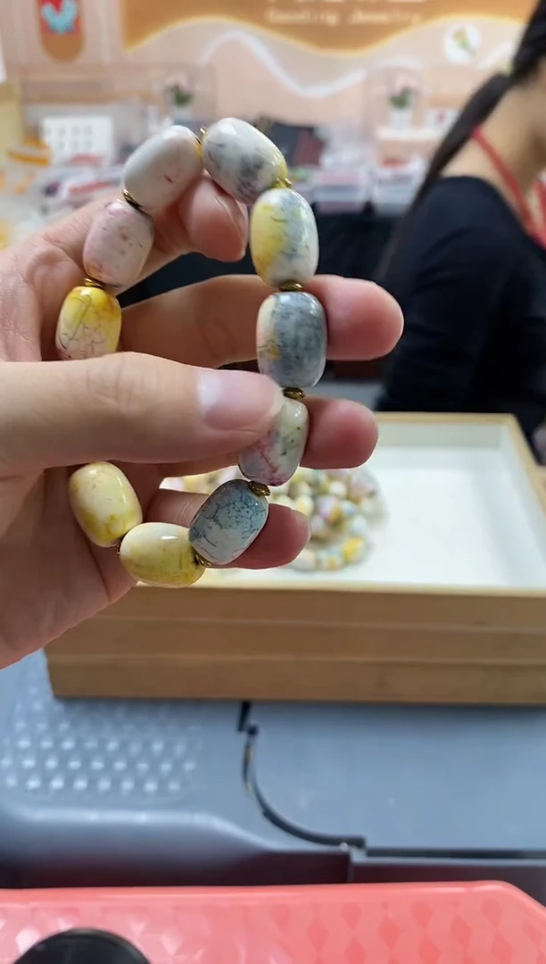 未镶嵌手链玛瑙/玉髓龙骨彩色玛瑙桶珠·玉石手串13mm