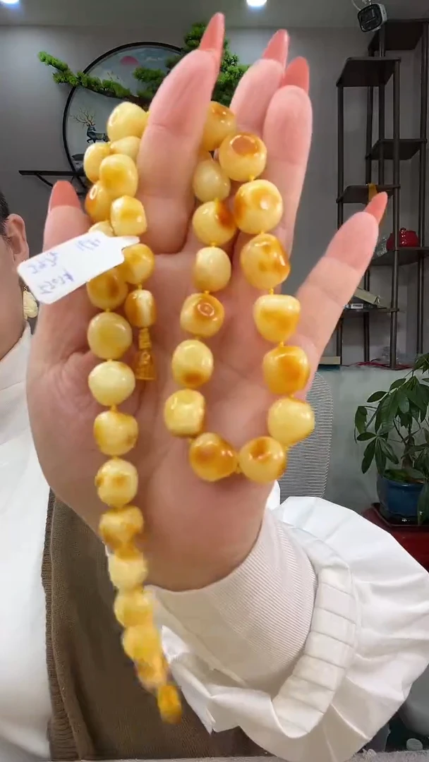 琥珀颈饰未镶嵌项链