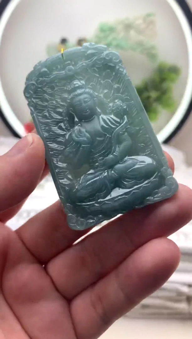 颈饰未镶嵌翡翠大势至