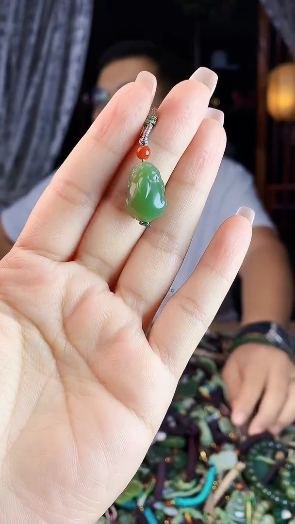 未镶嵌和田玉挂件多样性发货拍一发一