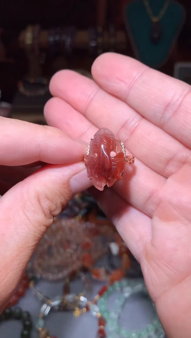 水晶珠宝半成品未镶嵌极光锦鲤戒指