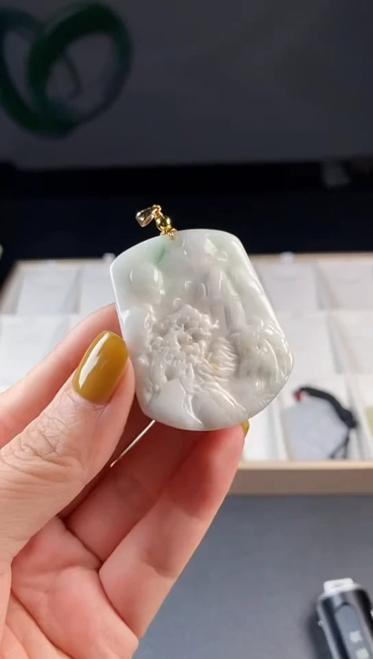 【闪购商品】翡翠颈饰未镶嵌0000000026