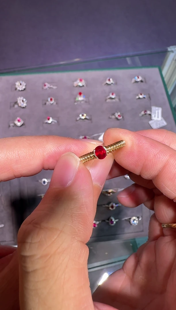 18K金镶嵌戒指红宝石【闪购】0.45ct/展会同步价