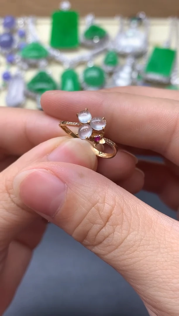 18K金镶嵌戒指翡翠167-中国好珍宝