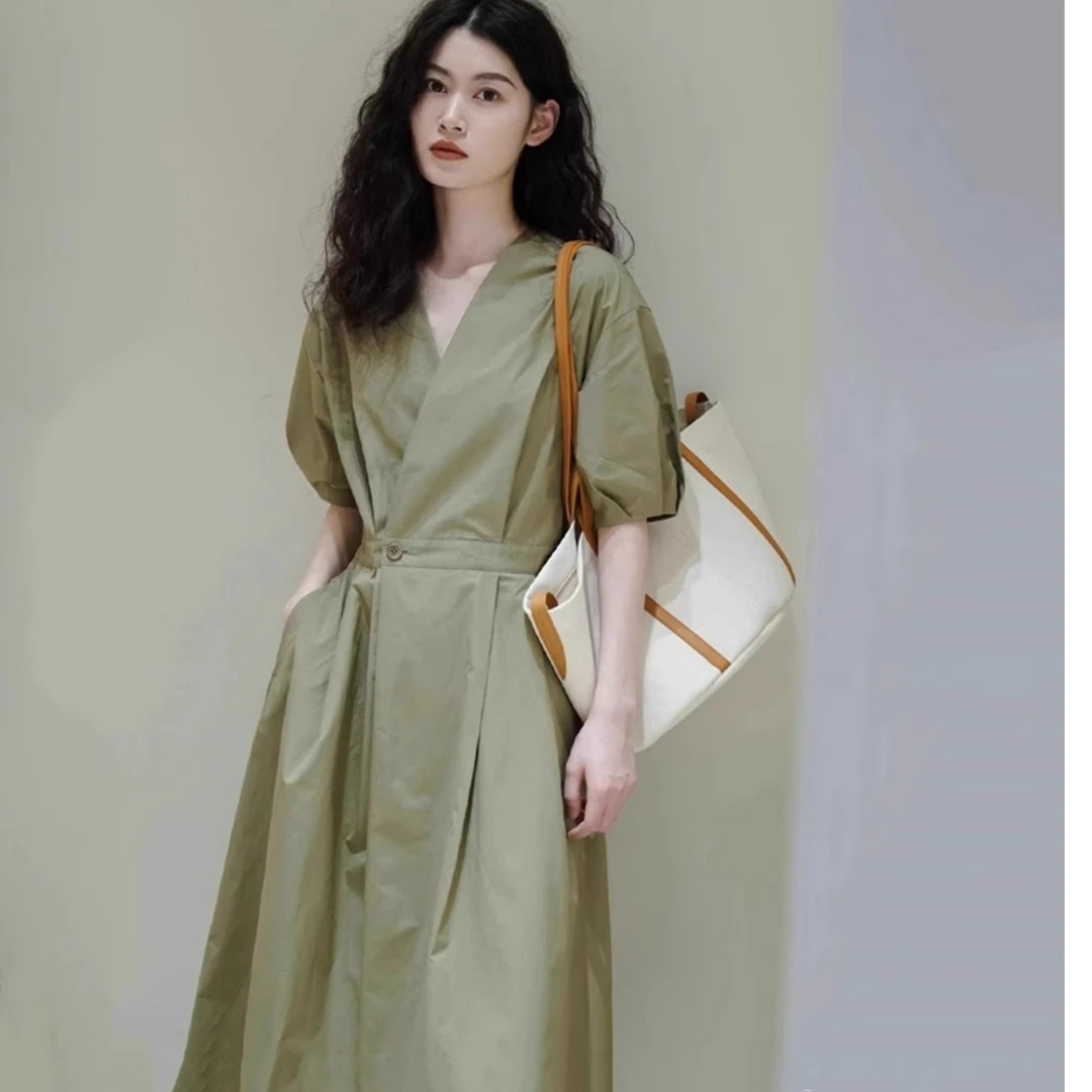 2025夏季新款大码法式高级感v领气质长裙子显瘦绿色衬衫连衣裙女