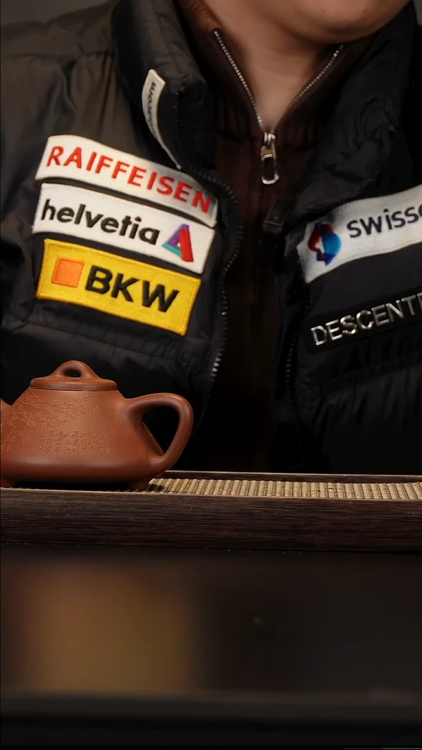 茶壶紫砂吴*111111111