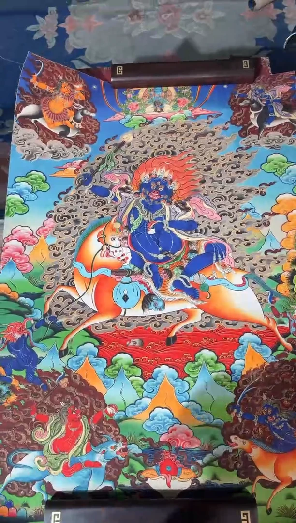 卷轴画龙妹的唐卡tk16