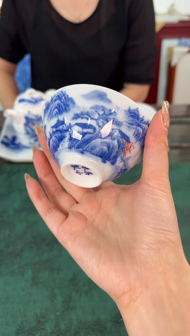 吴小琴