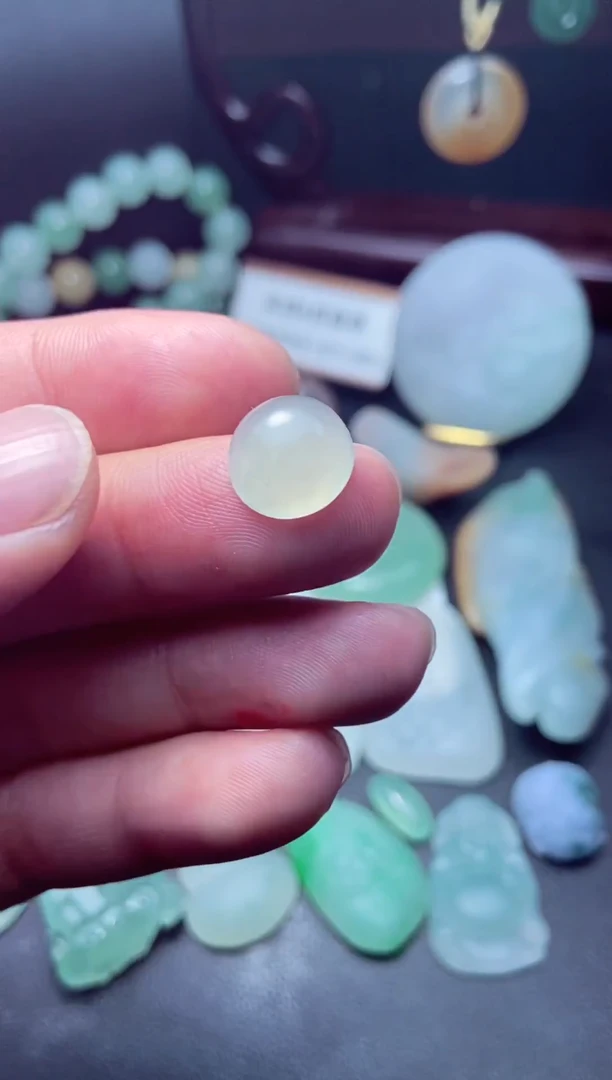 未镶嵌定制翡翠a货翡翠