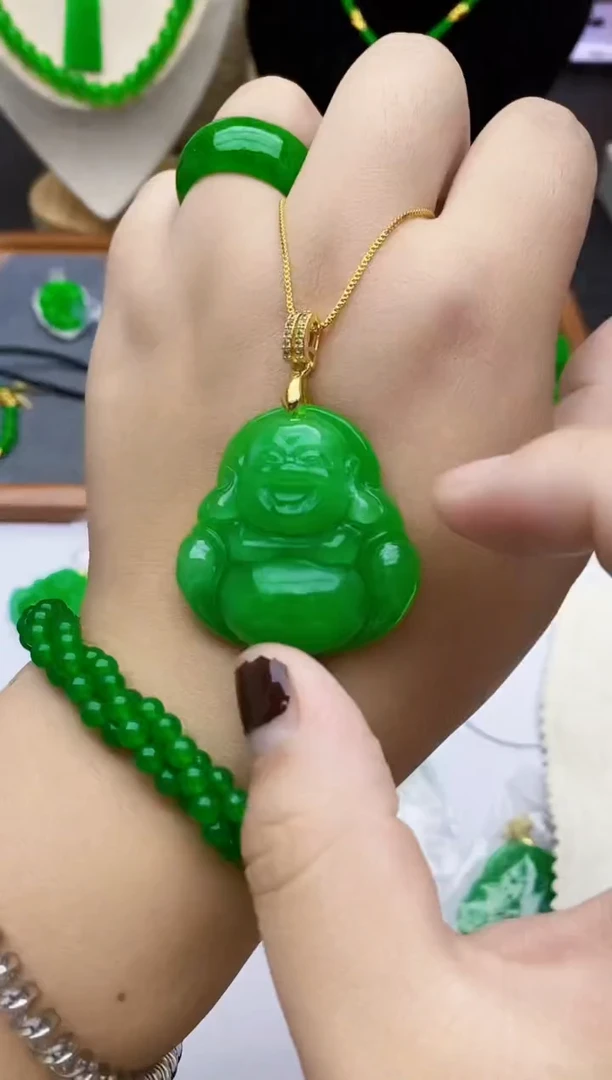 吊坠(不含链)未镶嵌翡翠..