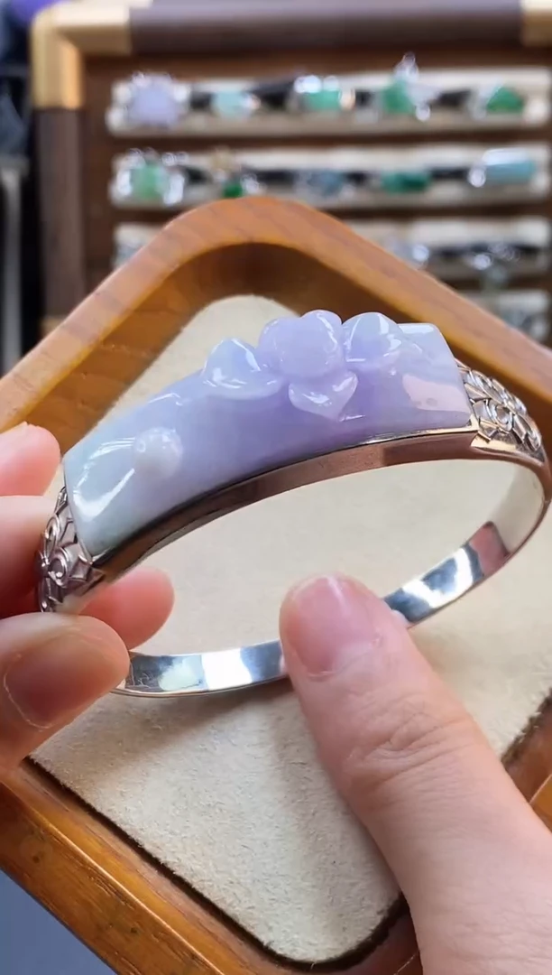 颈饰银S925镶嵌翡翠16677