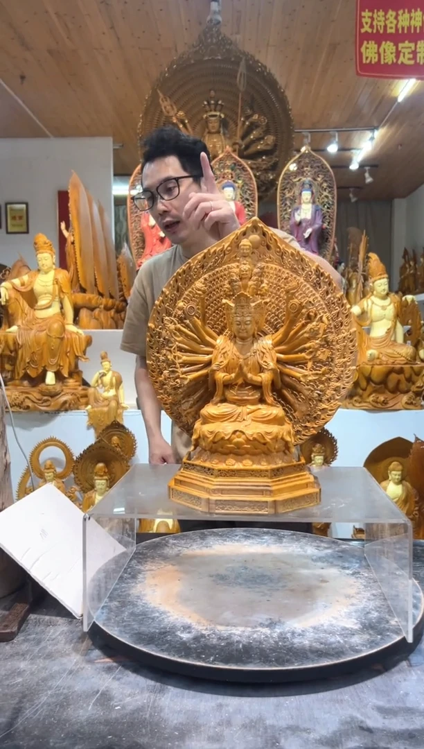 香樟木木雕款请贵包退 抢！