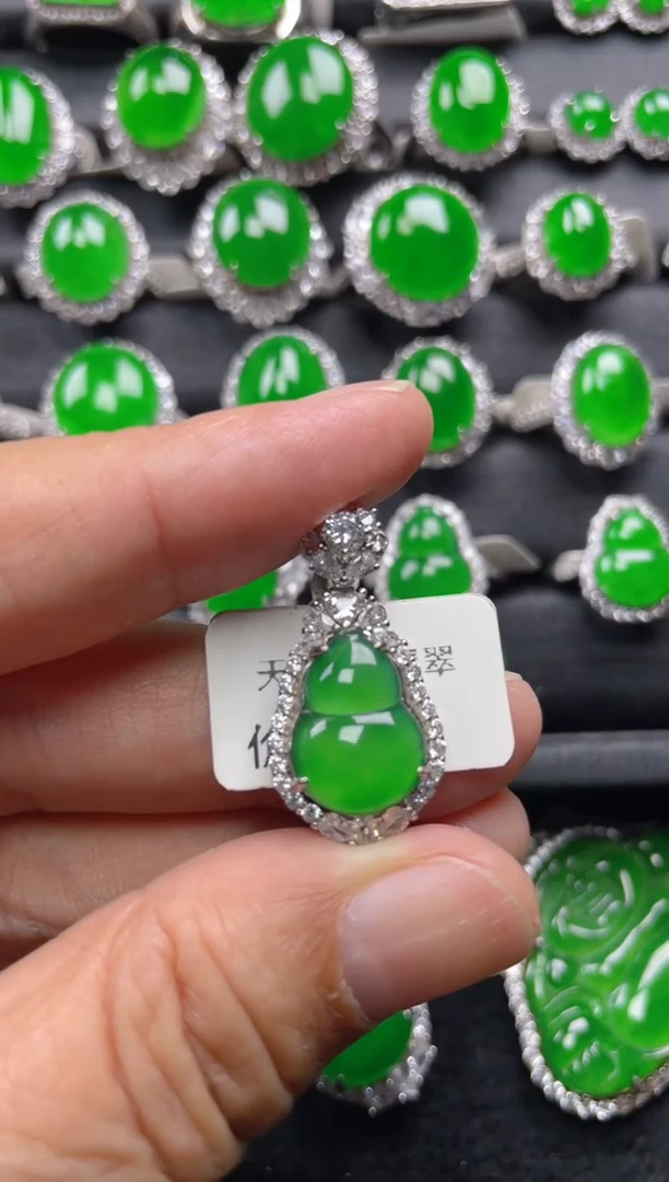 颈饰银S925镶嵌翡翠翡翠