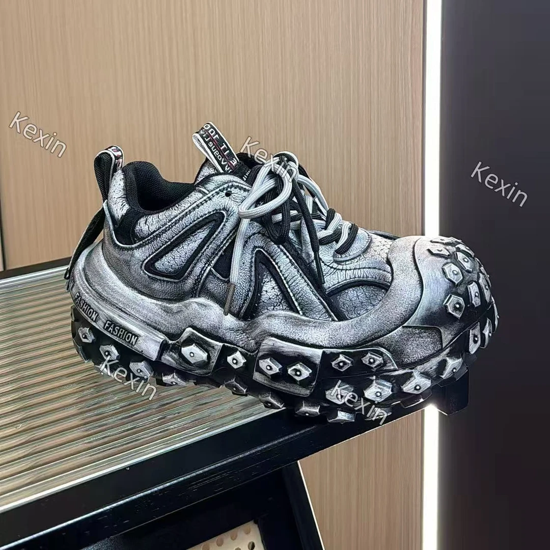 大鑫新款~~【女主角】~~复古轻奢手工擦色做旧厚底时尚休闲老爹鞋