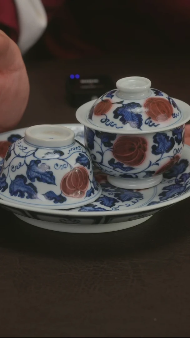 红绿彩瓷器上的璀璨明珠一套