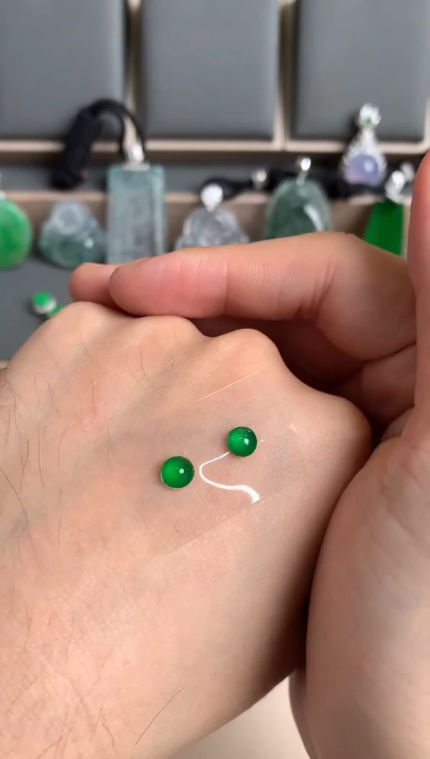 未镶嵌定制翡翠裸玉