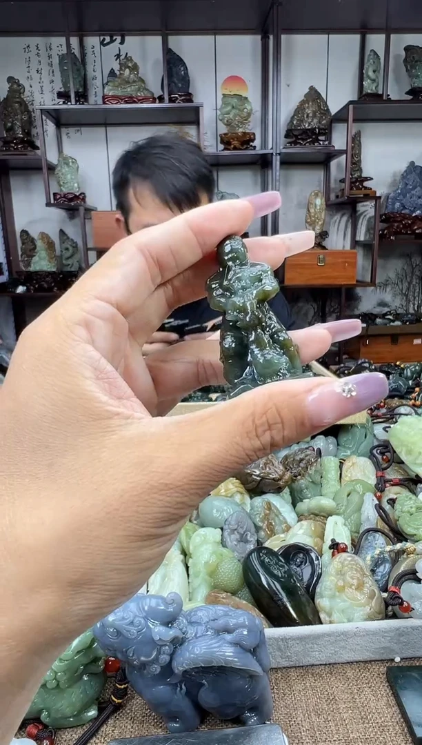 未镶嵌和田玉把件1
