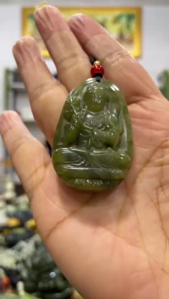 未镶嵌岫玉挂件