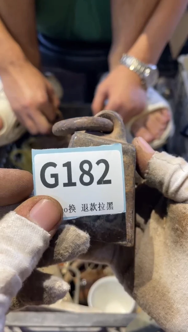 瓷片守*表弟直播链接火爆火爆