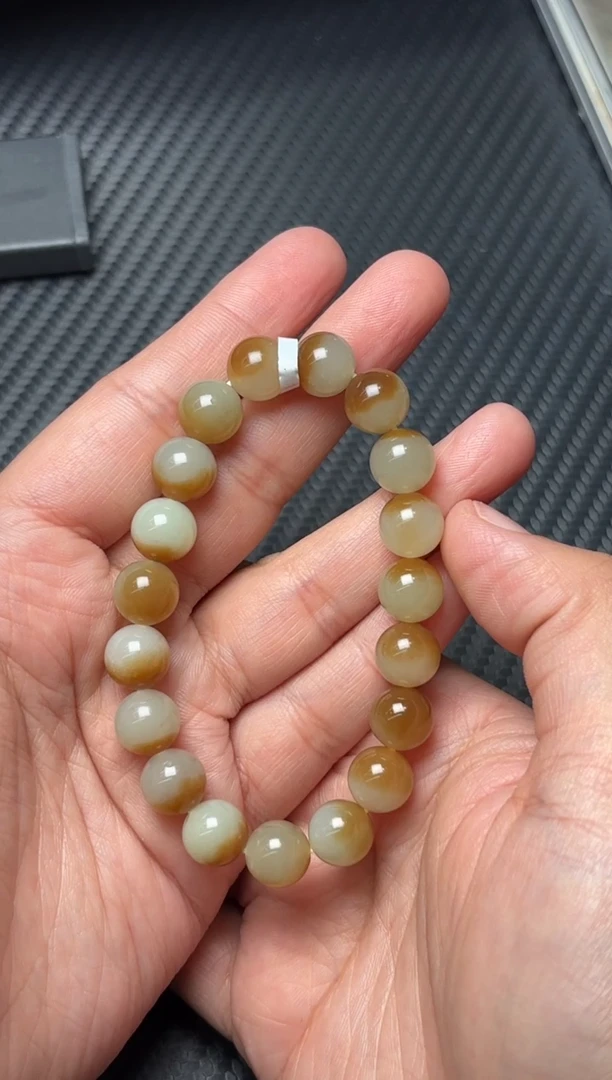 未镶嵌手串和田玉若羌微色差卡10mh