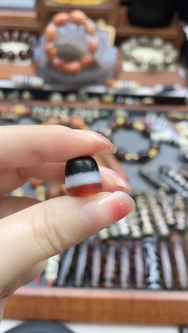 未镶嵌珠珠玛瑙/玉髓药师金蟾红肉断珠