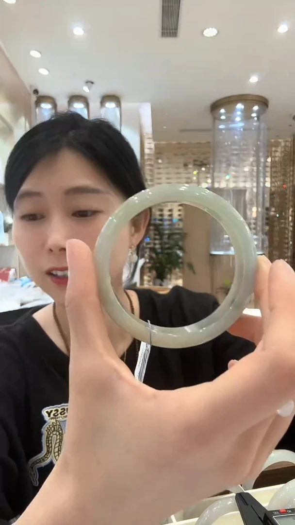 未镶嵌手镯翡翠36   圈口58