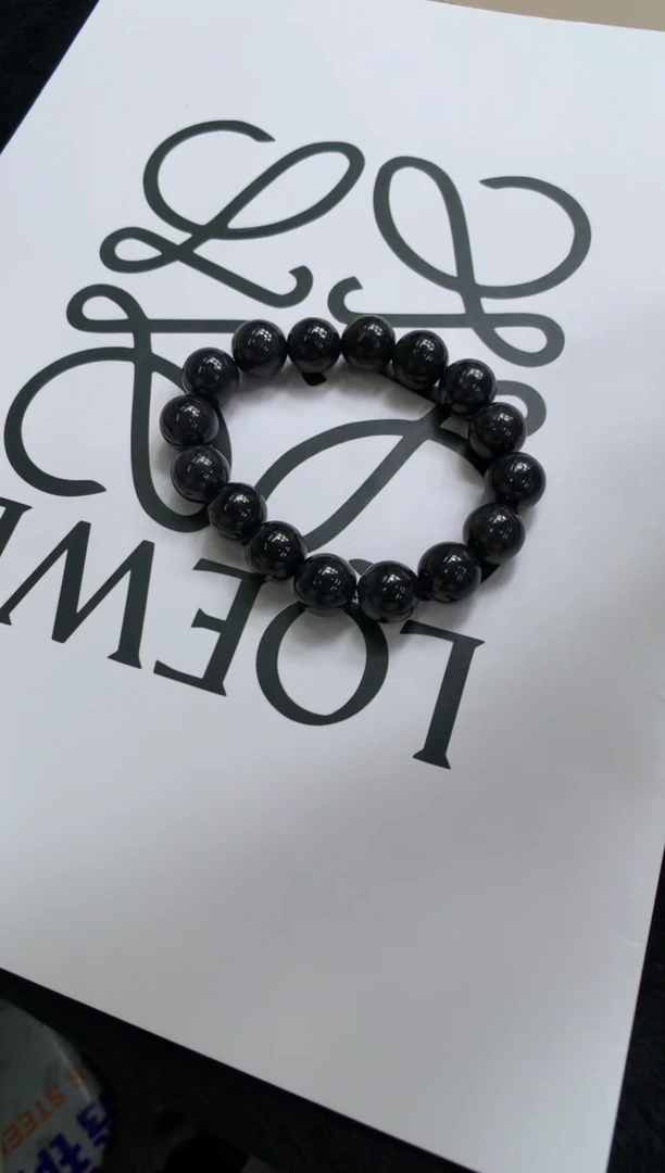 颈饰未镶嵌翡翠手串-多样性发其一