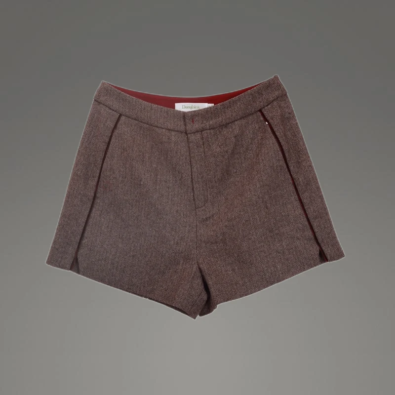 【不退换】朵以秋款毛呢短裤33DQ226080原239