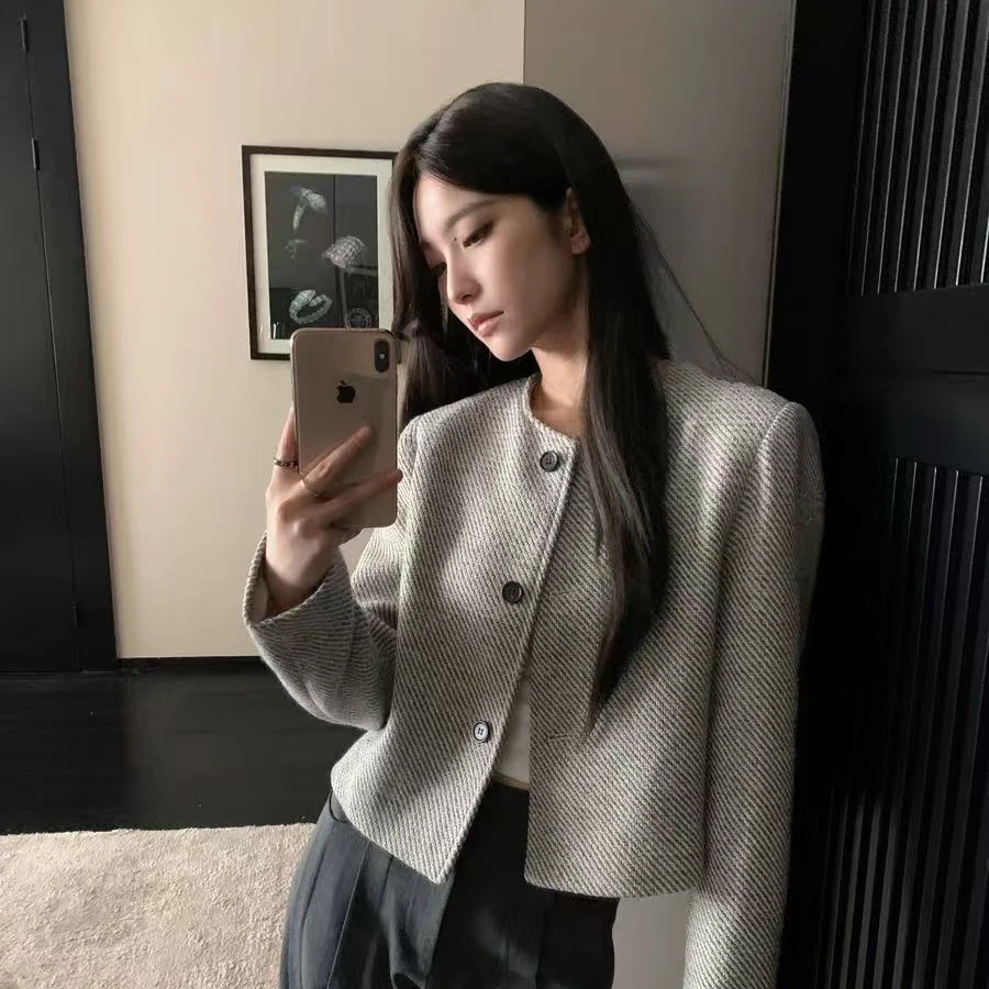 复古圆领单排扣上衣女条纹宽松毛呢小香风外套llf