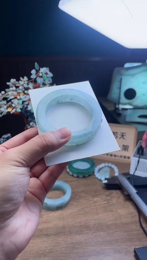【闪购商品】定制翡翠手镯未镶嵌定制