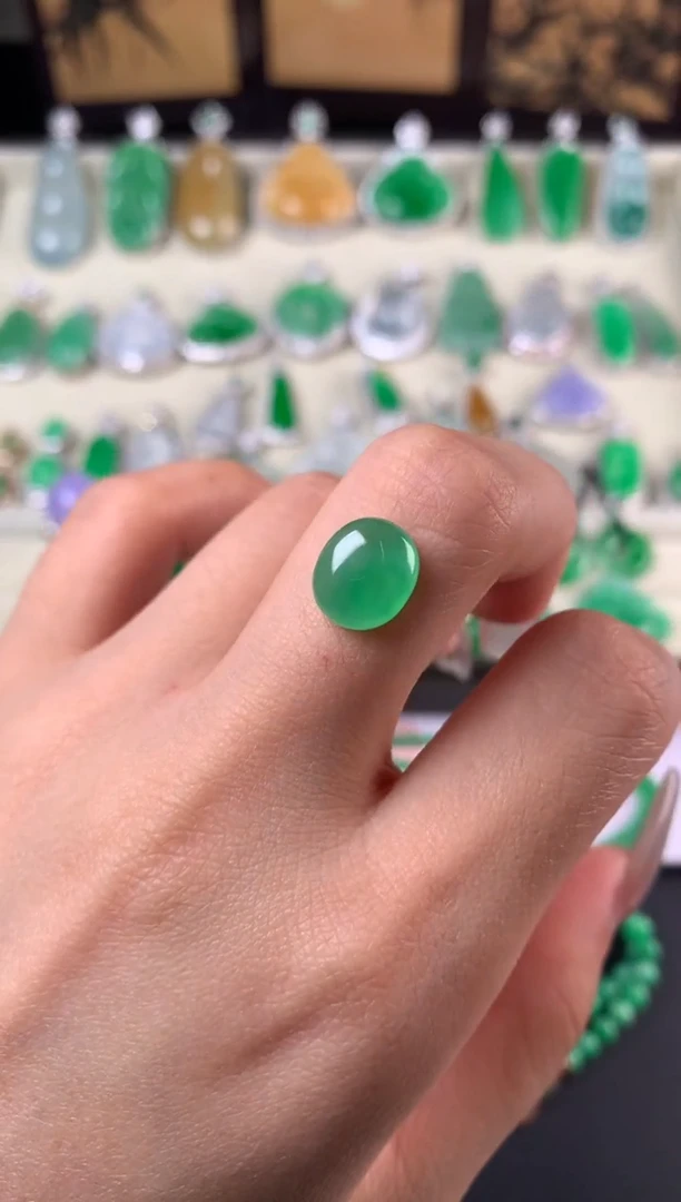 未镶嵌定制翡翠裸石（镶嵌定制）