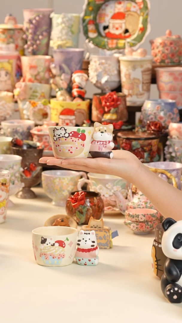 摆件陶景德镇釉下彩手绘设计师款陶瓷