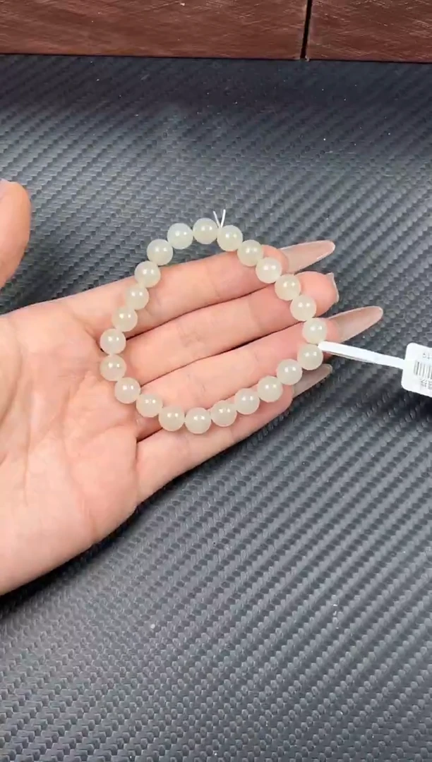 未镶嵌手串和田玉于田微色差卡8