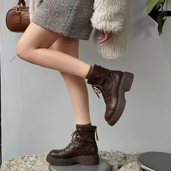 70-01R 冬季新款时尚休闲百搭厚底增高马丁靴加绒