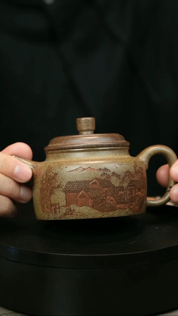 茶壶紫砂宇**术H2013李琴段泥江南德中