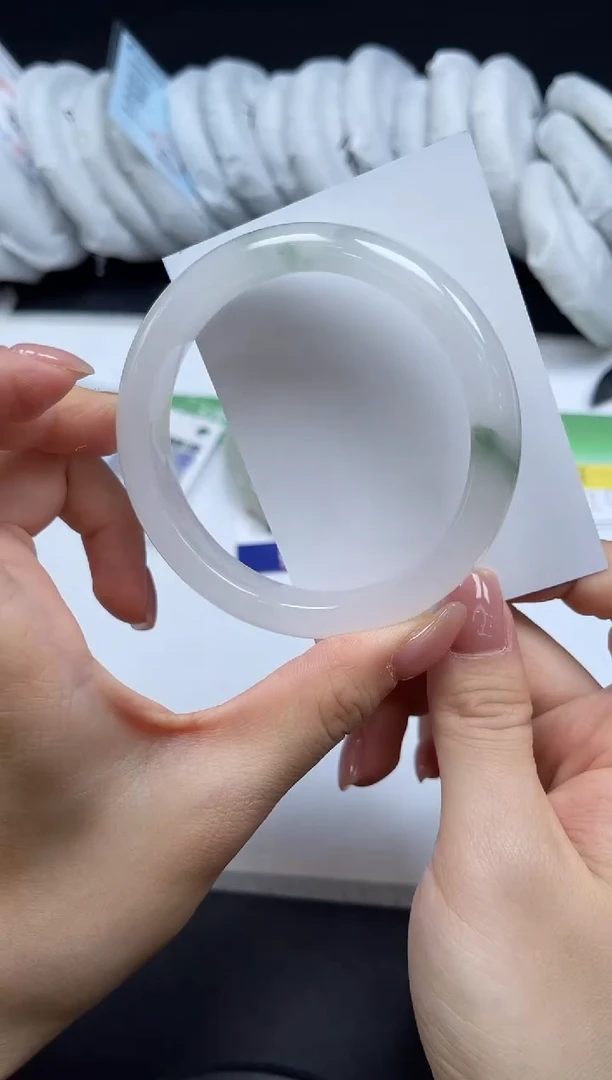 未镶嵌手镯石英质玉073-60