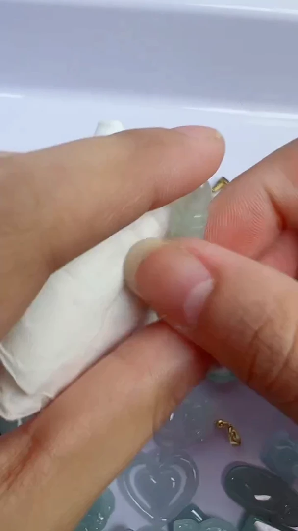 散珠翡翠号链接，A货翡翠777