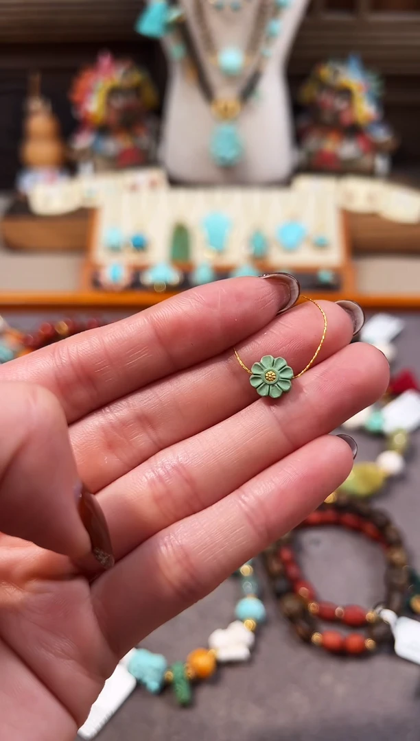 未镶嵌绿松石配饰小雏菊